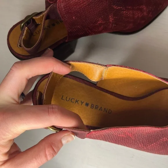 Lucky Brand Lideton Snakeskin Leather Slingback Mules 9.5M - Picture 7 of 11